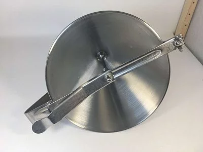 Дозатор воронка на подставке+3 наконеч.d=4,5,6 мм , 1,8 л. SSF-8C 